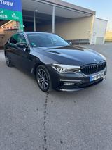 BMW 540i xDrive Sport Line Scheckheft Head Up  - BMW 540 von privat