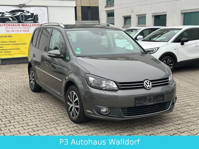 Volkswagen Touran Highline 7 SITZER*GARANTIE*HU*1HAND*LED