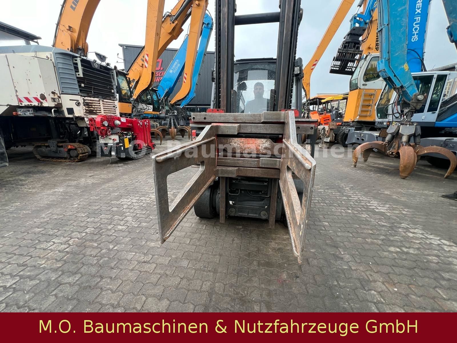 Fahrzeugabbildung Linde H 40 D  /Ballenzange / SS /ZV/ Duplex/4t/4m/