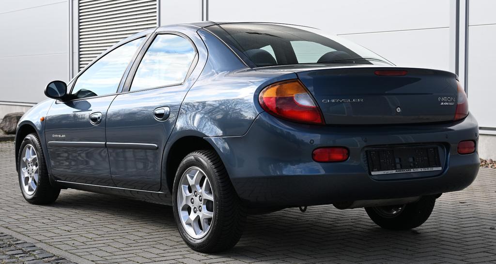 Chrysler Neon