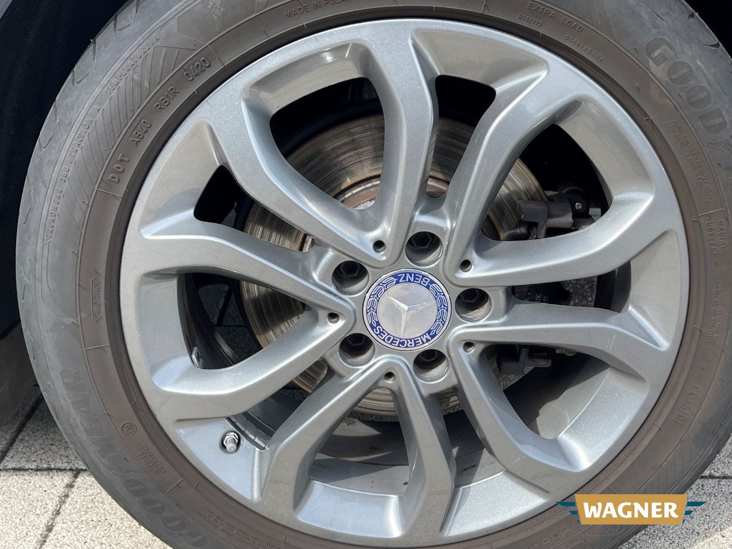 Fahrzeugabbildung Mercedes-Benz C 180 T CGI AVANTGARDE Lagerschaden