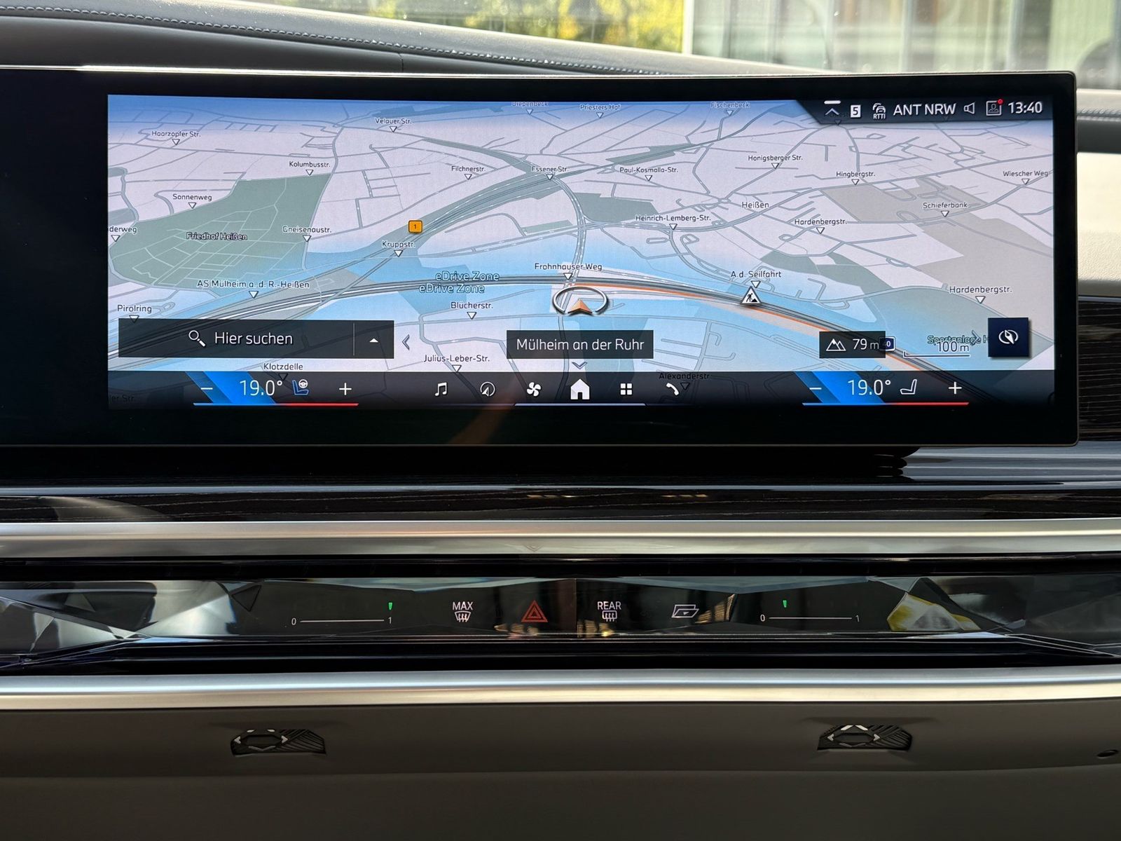 BMW 750 - Bild 14