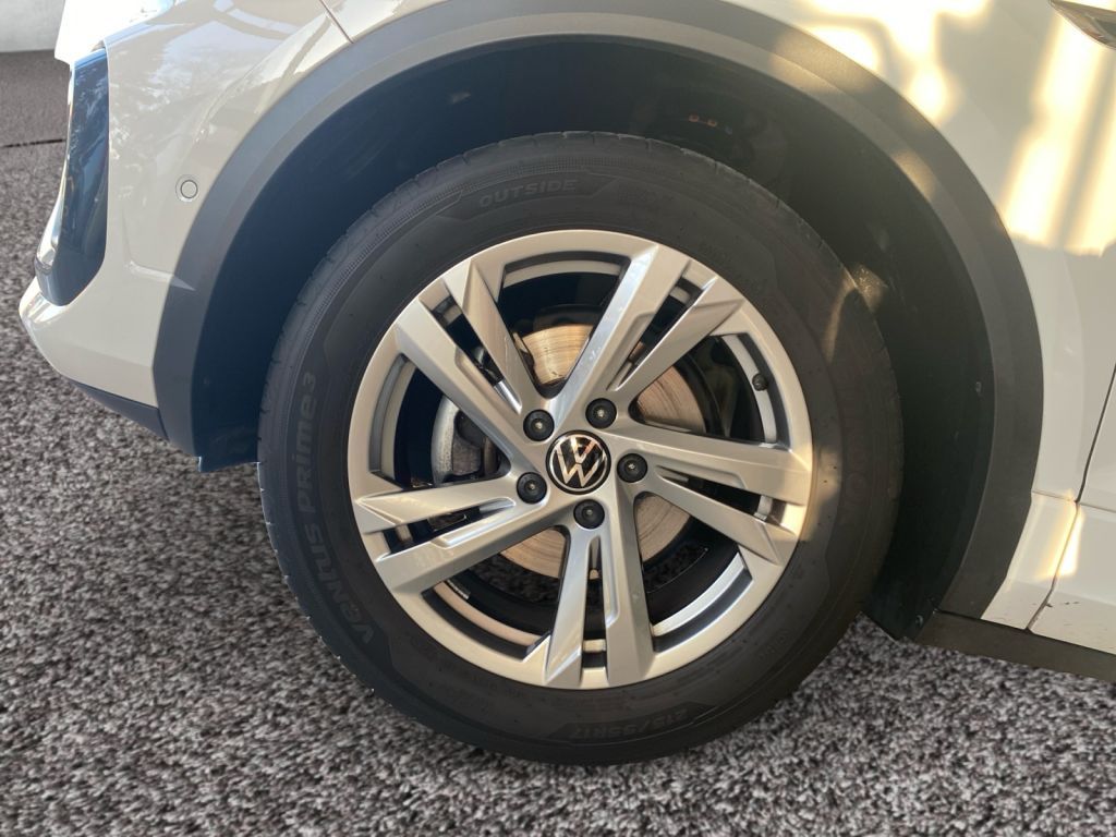 Fahrzeugabbildung Volkswagen T-Roc 1.5 TSI R-Line AHZV Anschlussgarantie