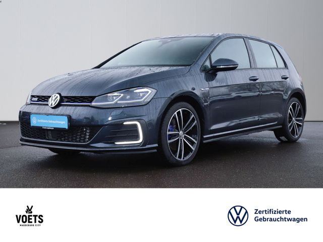 Volkswagen Golf 1,4 TSI GTE DSG+LED+NAVI+ACC