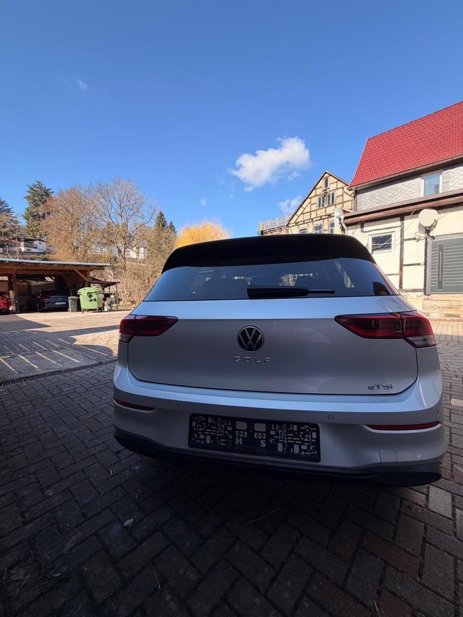 Volkswagen Golf VIII Lim. Life eTSI, миниатюра 10
