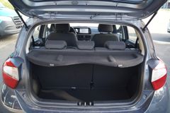 HYUNDAI i10 1.0Trend AUT-KLIMA-ALU+WR-NAVI-SHZG-TEMPOMAT