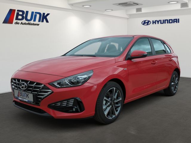 Hyundai i30  Trend 1.0 T-GDI  / Automatik / Navi