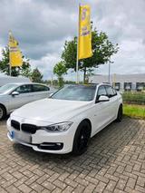 BMW F30 328i Limousine 3er BMW - BMW 328: F30