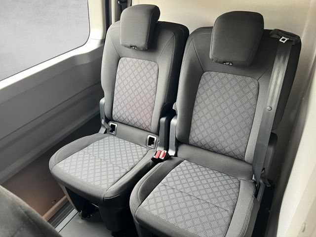 Transporter Kastenwagen mit L-Trennwand 2,0 TDI