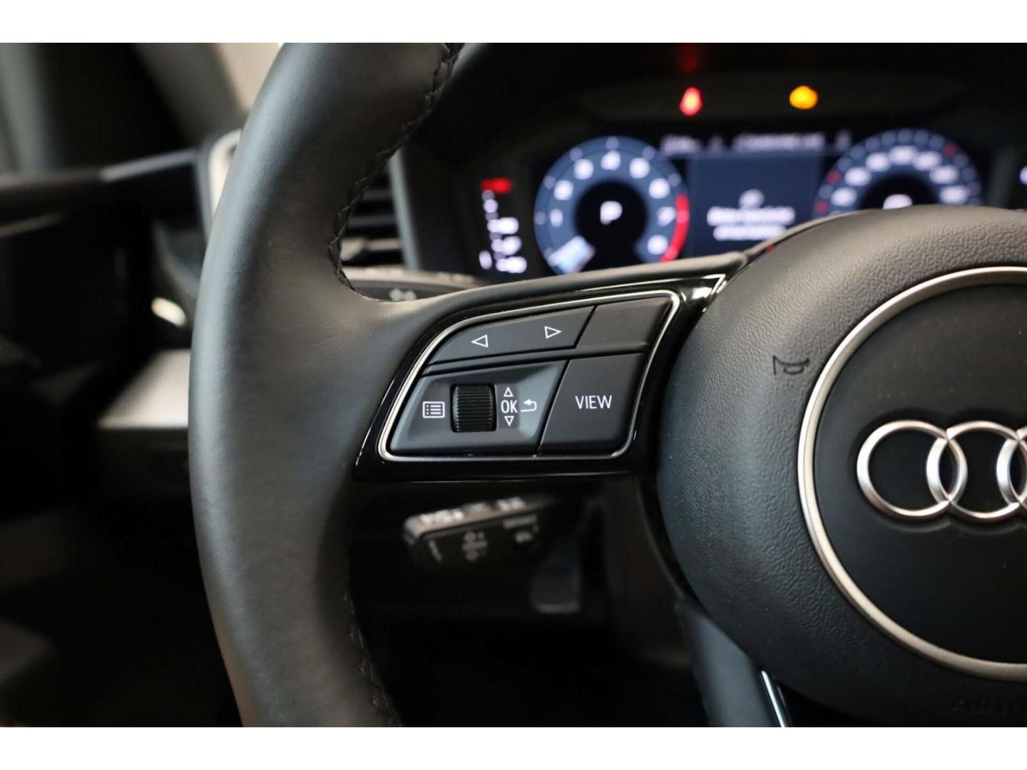 Audi A1 Sportback 25 TFSI S line S-Tronic LED/NAV/SH, миниатюра 15
