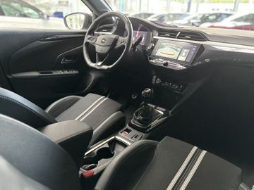 Fotografie des Opel Corsa 1.2 Direct Injection Turbo GS