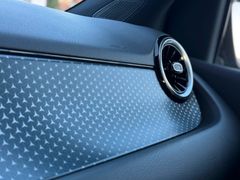 MERCEDES-BENZ B 180/ LENKRADHEIZUNG/ LED/ NAVI/ SPURASSISTENT MERCEDES-BENZ B 180/ LENKRADHEIZUNG/ LED/ NAVI/ SPURASSISTENT