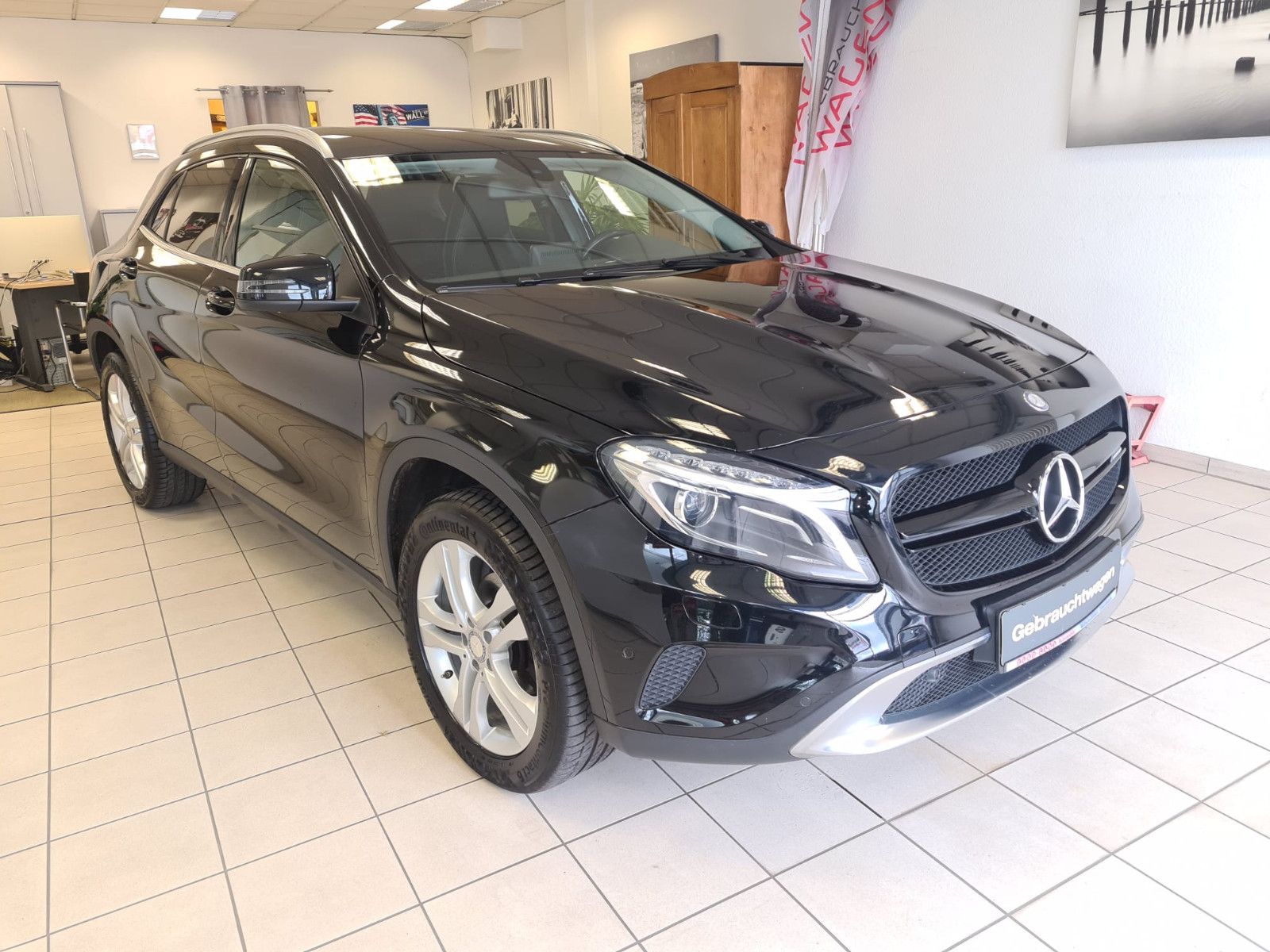 Fahrzeugabbildung Mercedes-Benz GLA 220 CDI / d 4Matic / NAVI / XENON /