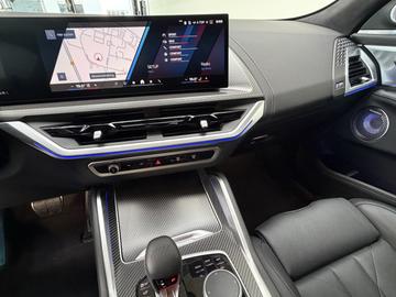 صورة 10 لـ 2026 BMW XM