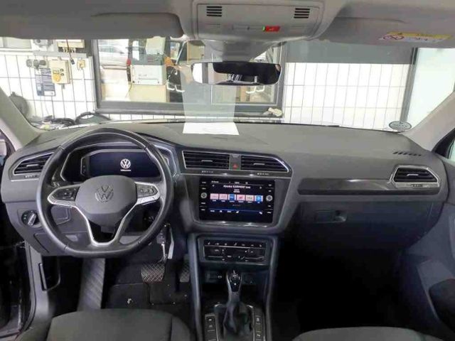 Tiguan 2.0 TDI DSG Elegance ALLRAD+PANO+STAHZ.+A