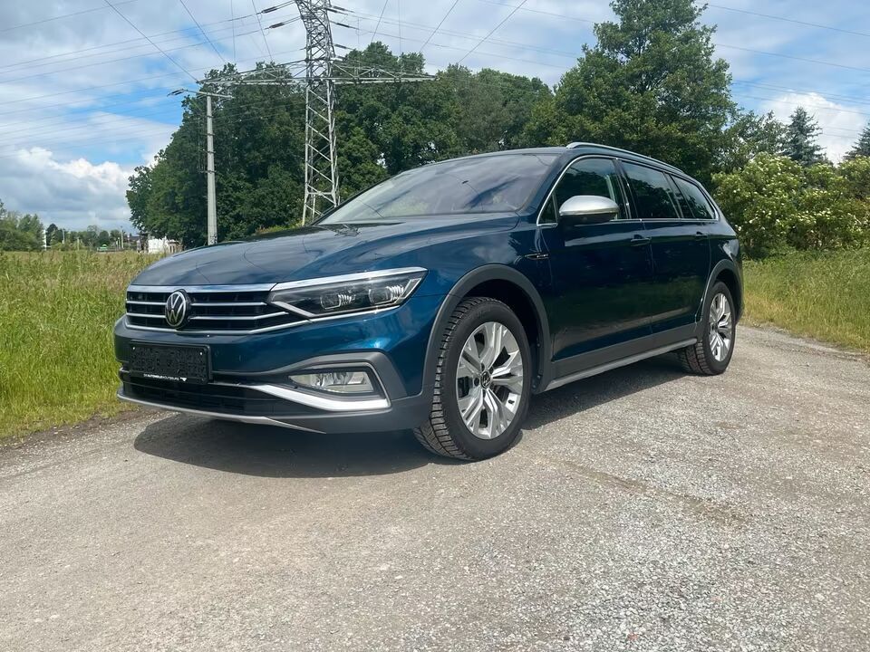 Image of Volkswagen Passat Alltrack