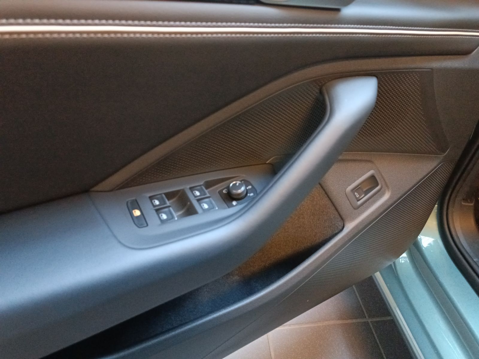 Volkswagen Passat Variant - Bild 9
