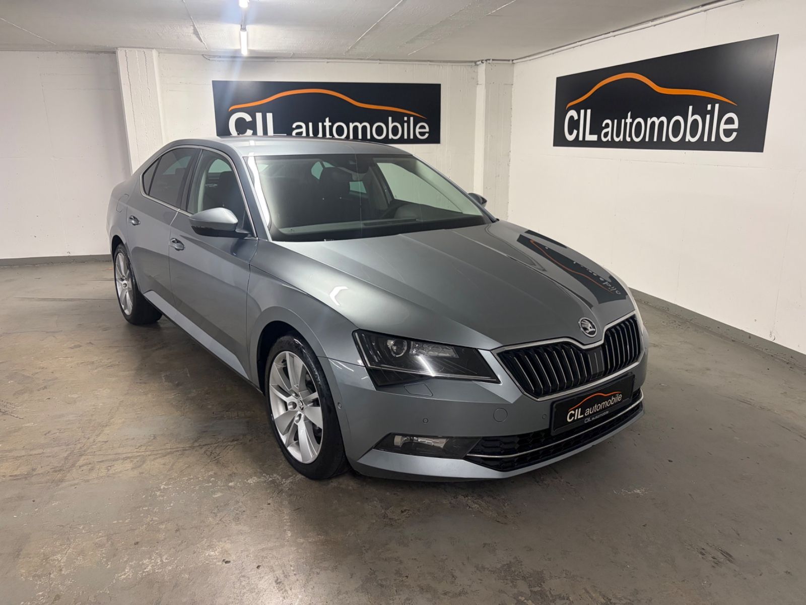 Skoda Skoda Superb Lim. Style *AUTOMATIK*