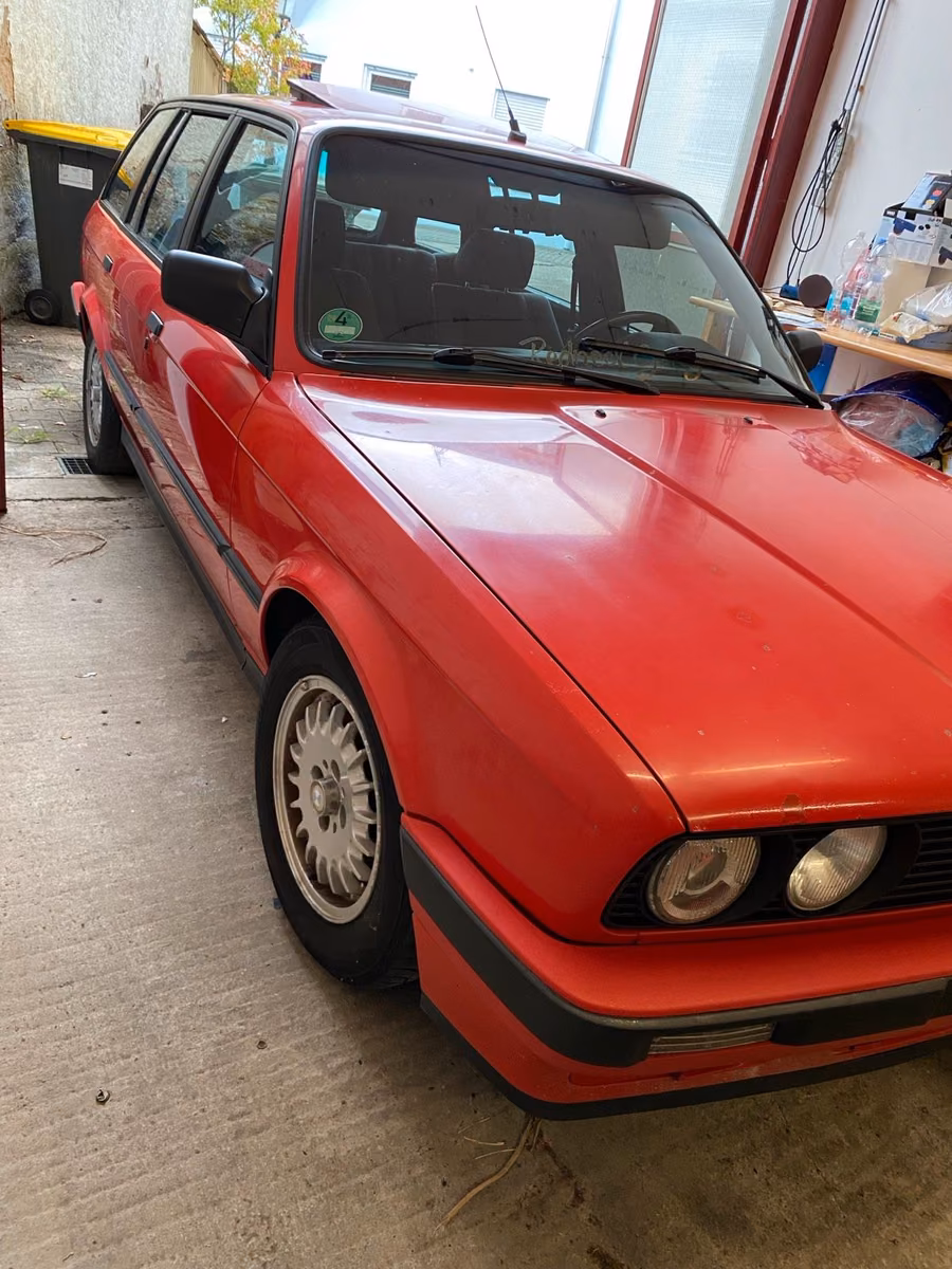 BMW 325