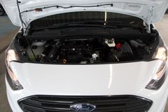 Fahrzeugabbildung Ford Transit Connect TREND L2 Lang KLIMA 3-Sitzer PDC