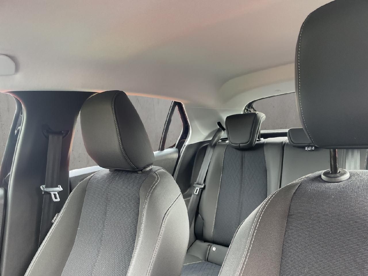 Fahrzeugabbildung Opel Corsa F Elegance
