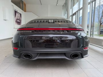 Porsche 992 - 8