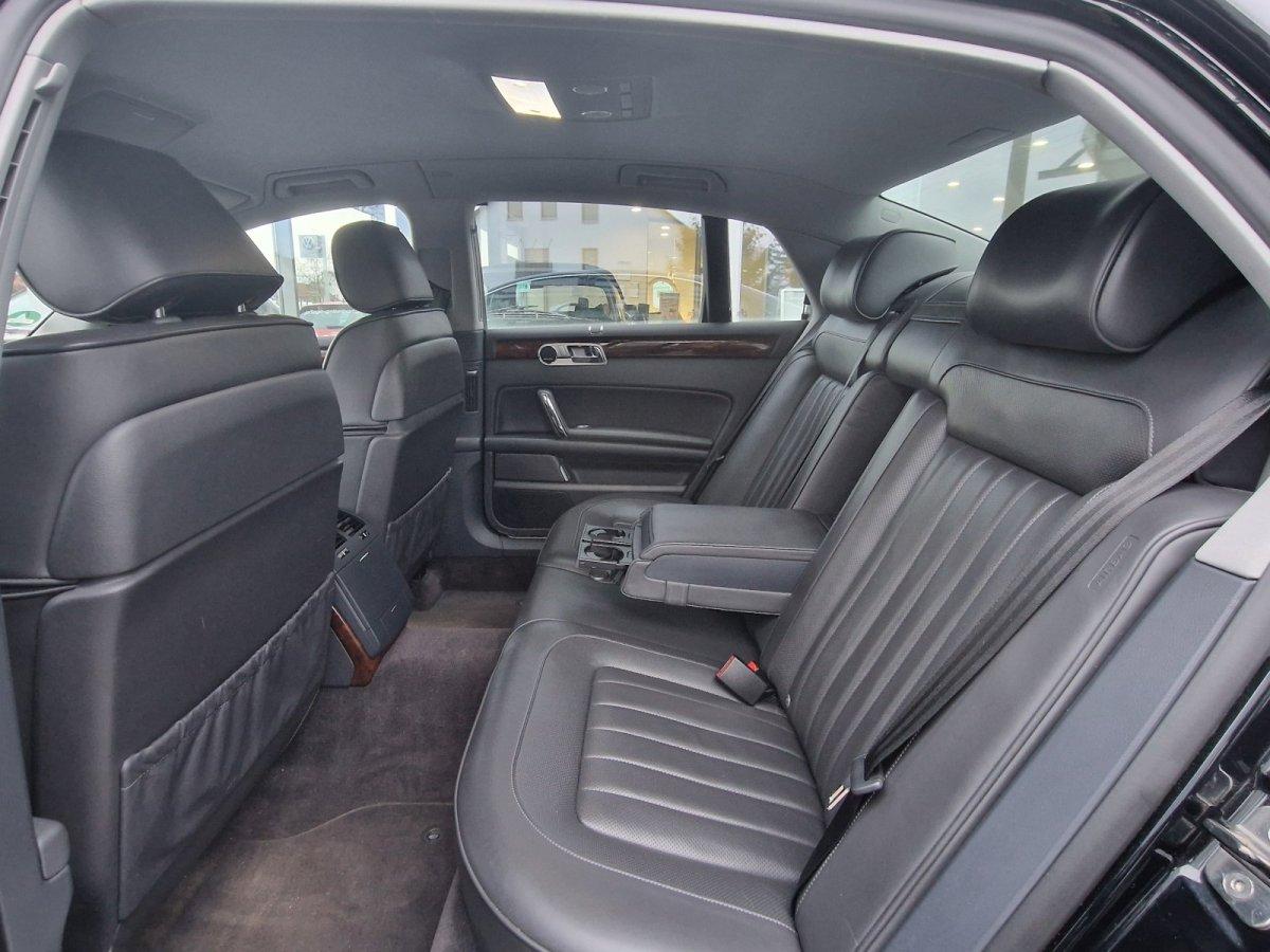 Volkswagen Phaeton V8  ACC Xenon Leder Kamera Dynaudio Stan