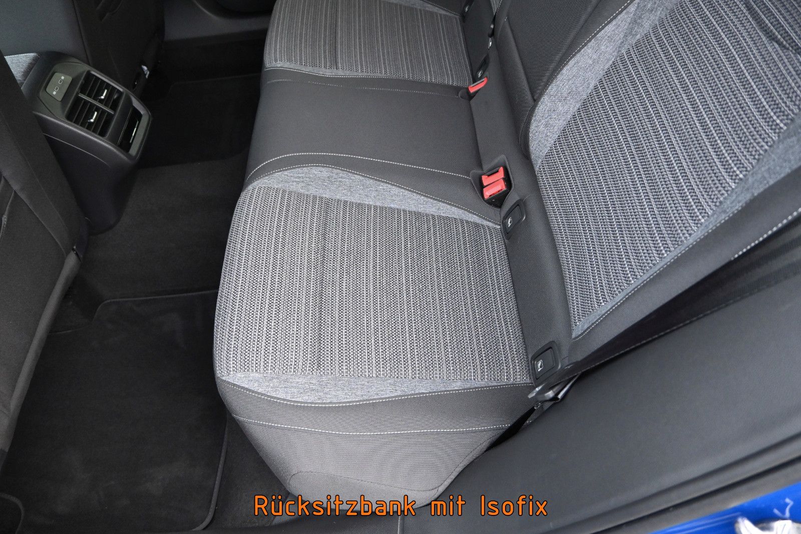 Fahrzeugabbildung SKODA Superb 2.0 TSI DSG Selection Combi 4x4 °ACC°AHK°