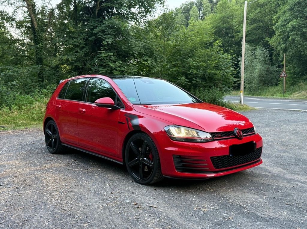Image of Volkswagen Golf