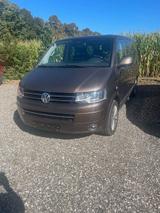 Volkswagen T5 Multivan Highline 4 M. / neuer Motor