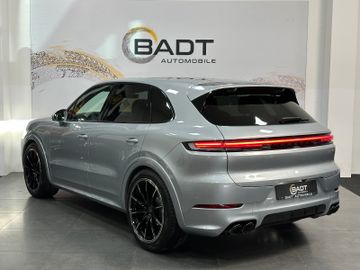 Porsche Cayenne - 11