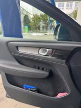 Volvo XC40 Inscription nur 37.000 km voll Austattung - Volvo XC40 in Stuttgart