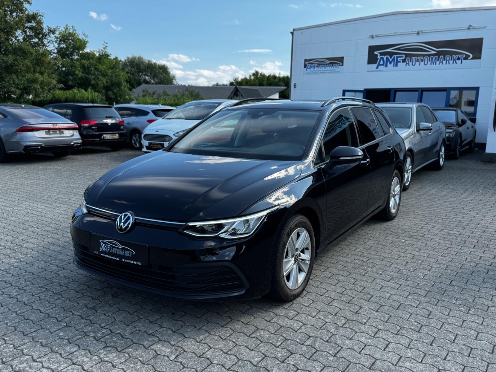 Volkswagen Golf VIII Variant Life eTSI 1.5 ACT