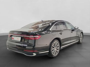 Audi A8 - 3