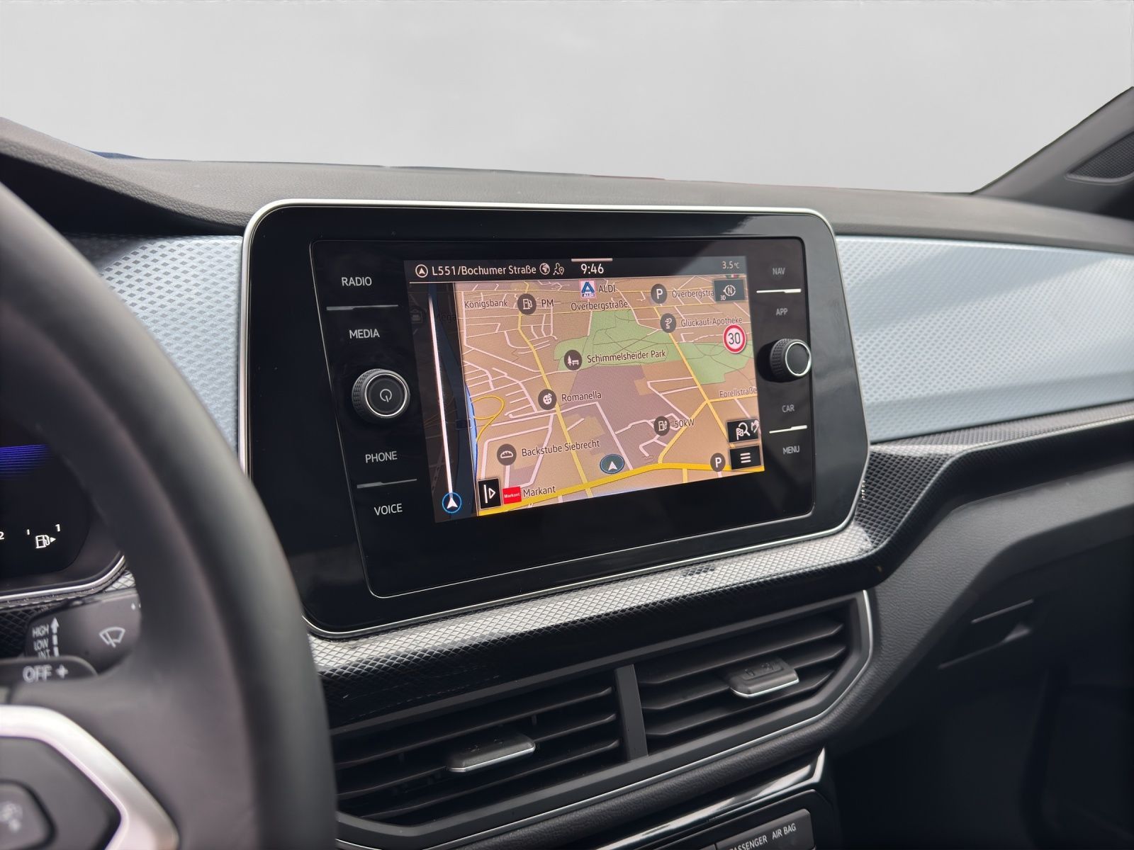 Volkswagen T-Cross - Bild 12