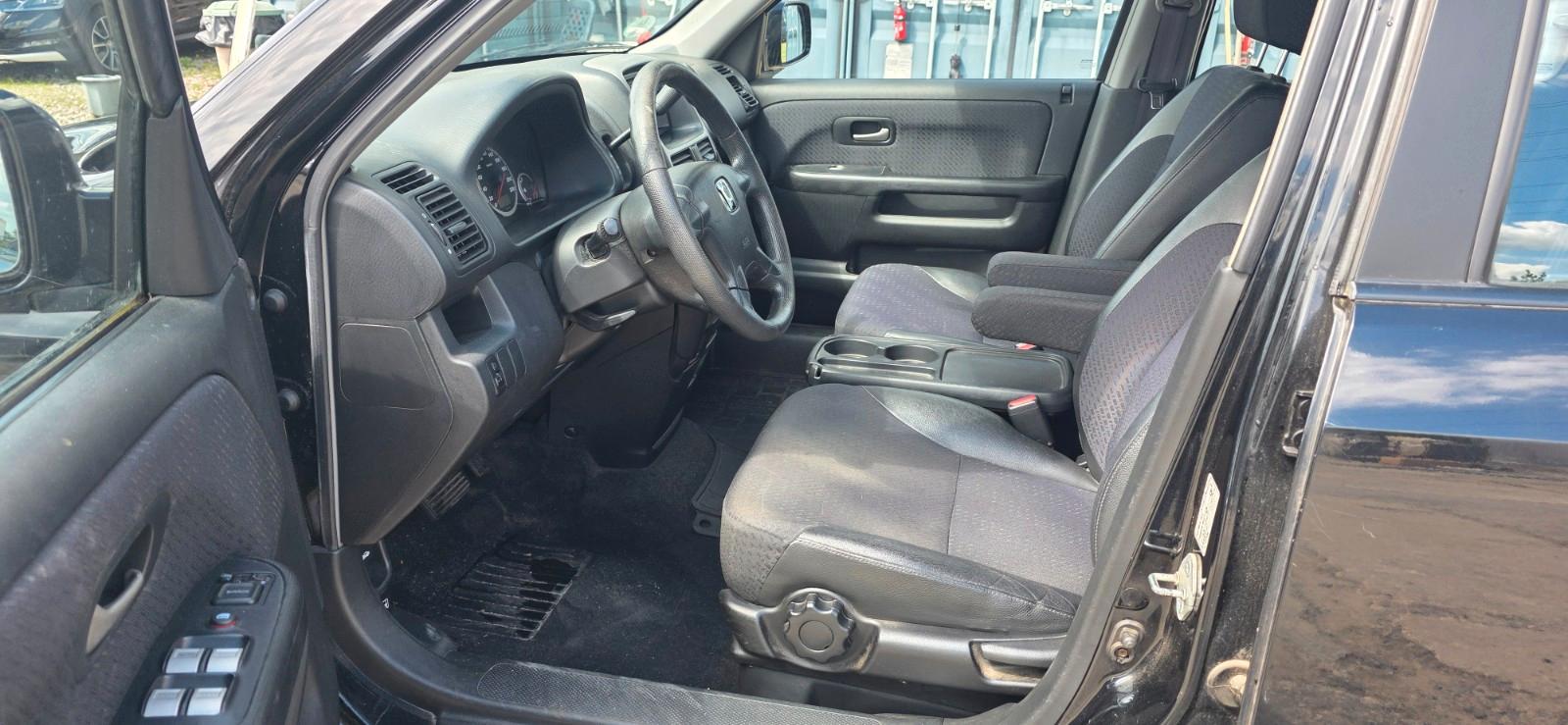 Honda CR-V 2004 — photo 11
