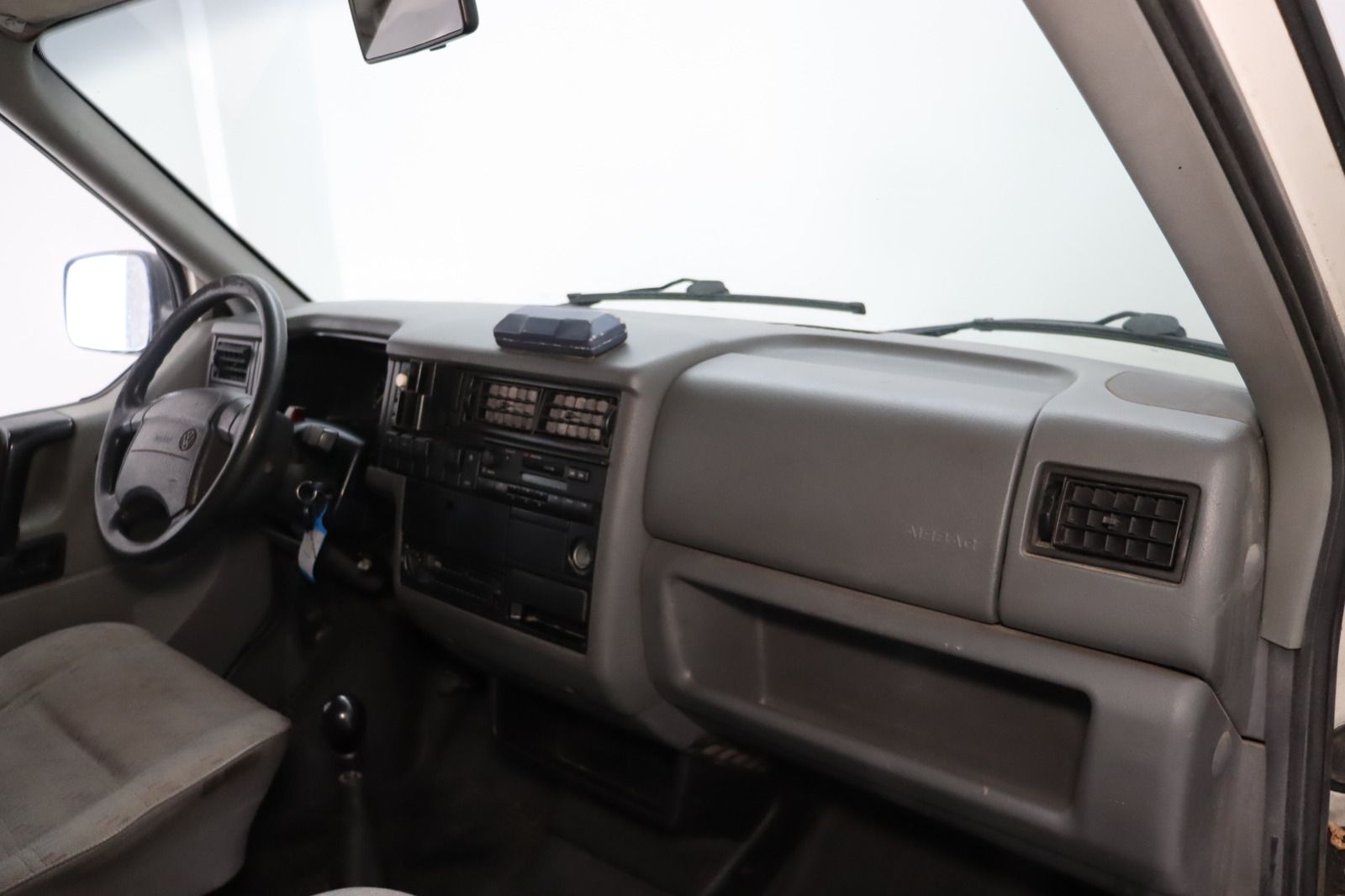 Fahrzeugabbildung Volkswagen T4 2.4 D Transporter