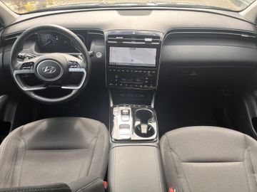 Hyundai TUCSON - 10