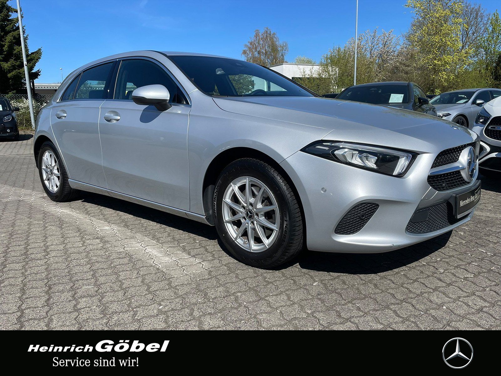 Fahrzeugabbildung Mercedes-Benz A 200 PROGRESSIVE*LED*CARPLAY*AMBIENTEBELEUCHTUN