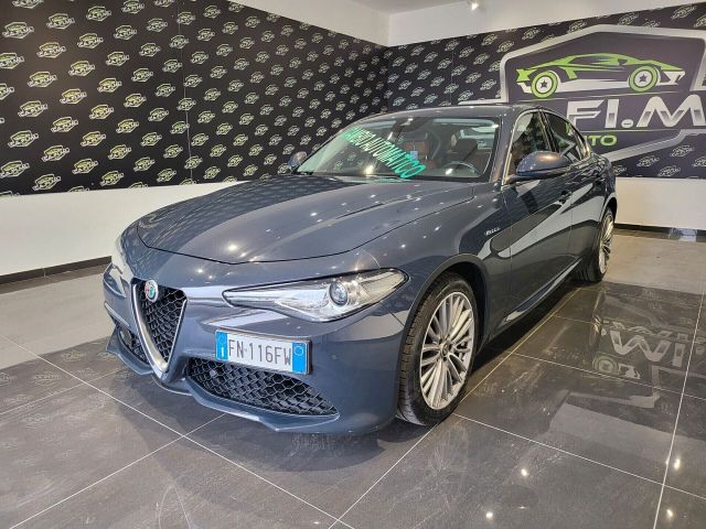 Alfa Romeo Giulia - 2018 2.2 Turbodiesel 210 CV 