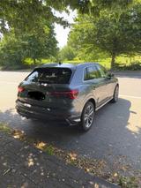 Audi Q3 2.0 TFSI quattro S tronic  Alcantara sitze - Audi Q3 Gebrauchtwagen in Frankfurt