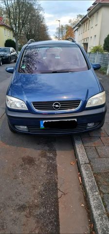 Opel zafira 1,8 7