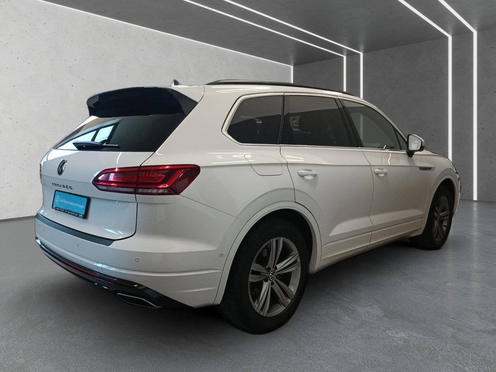 Volkswagen Touareg V6 3.0 TDI 4M R-Line AHK Luft Pano StdHz foto 3