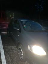 Volkswagen Vw Fox~ 1.2 Benzin ~Baujahr 2010 ~ Tüv 08.... - Volkswagen Fox: 1.0