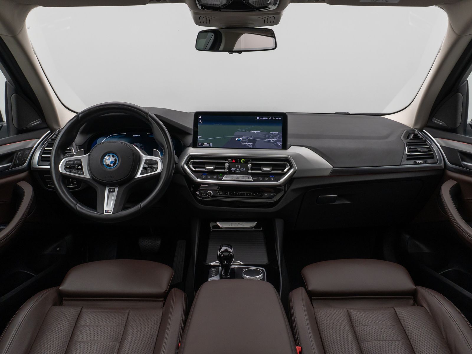 Fahrzeugabbildung BMW X3 xD30e Panorama 360°HUD DAB H/K Komfort 20Zoll