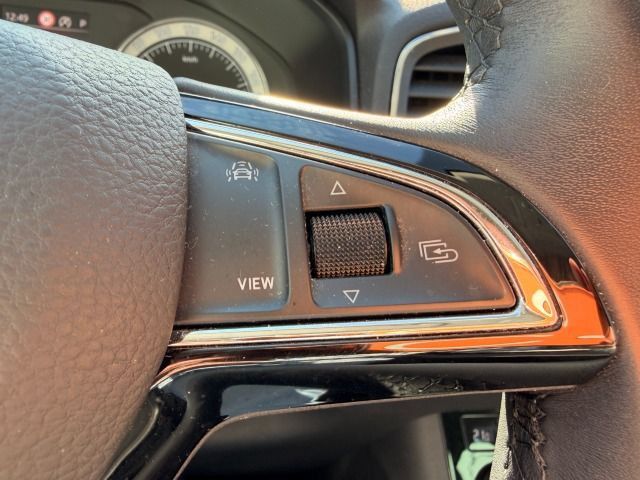 Fahrzeugabbildung SKODA Karoq 1.5 TSI ACT Style Leder+LED+Allwetter*AHK