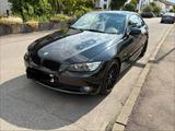 BMW 320i Coupé - BMW 320 aus 2010: Coupe, 320i
