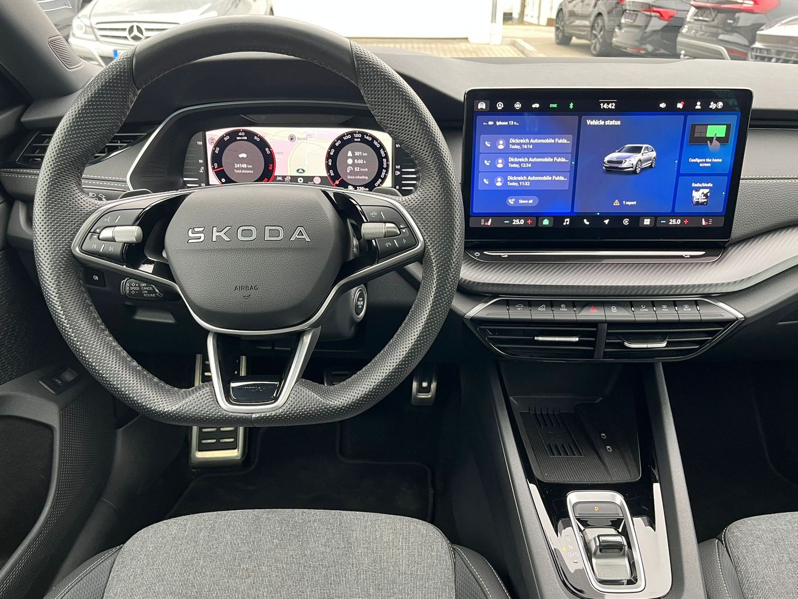 Fahrzeugabbildung SKODA Octavia 1.5 DSG Sportline PANO*MATRIX*AHK*5J.GAR