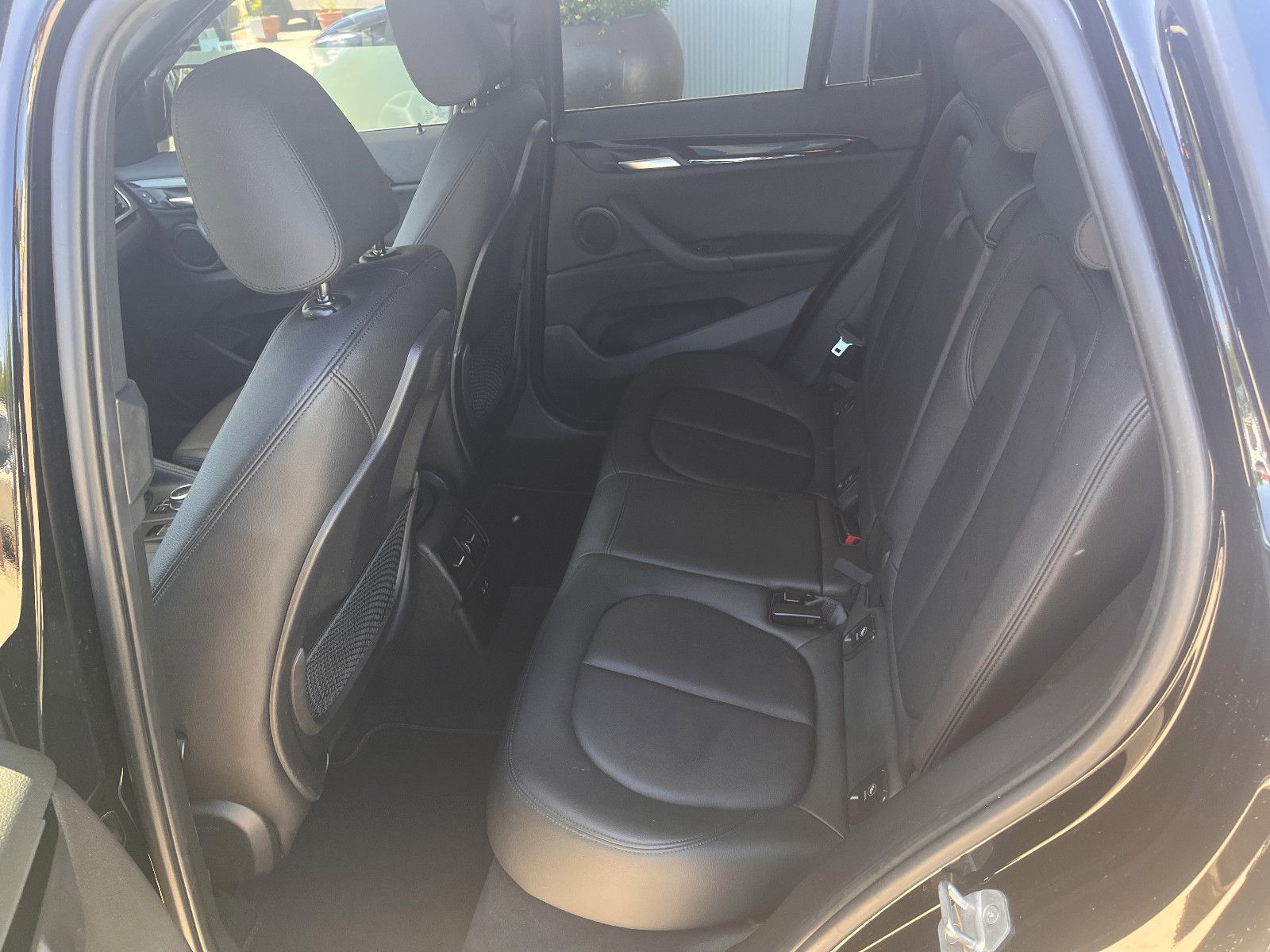Fahrzeugabbildung BMW X1 xDrive25i Sport Line Steptronic