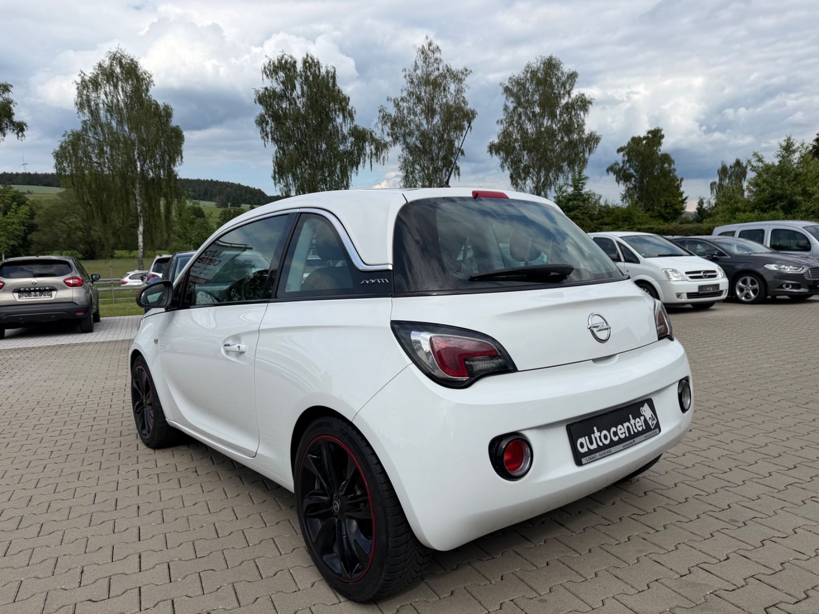 Fahrzeugabbildung Opel Adam 1.4i Jam°Klima°8-fach bereift°